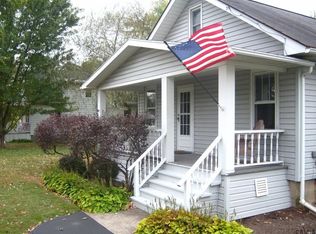 122 Hudson River Rd, Waterford, NY 12188