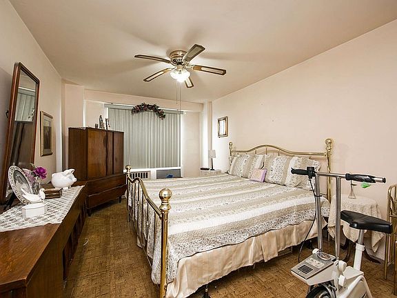 5th image of 2652 Cropsey Ave APT 8K