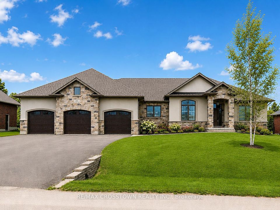 1st image of 25 Mennill Dr