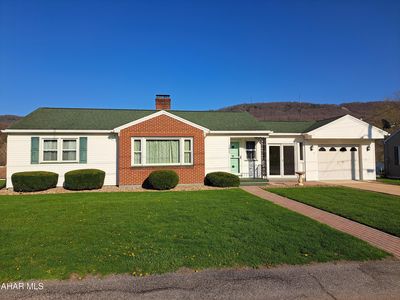171 Mount Pleasant St, East Freedom, PA, 16637