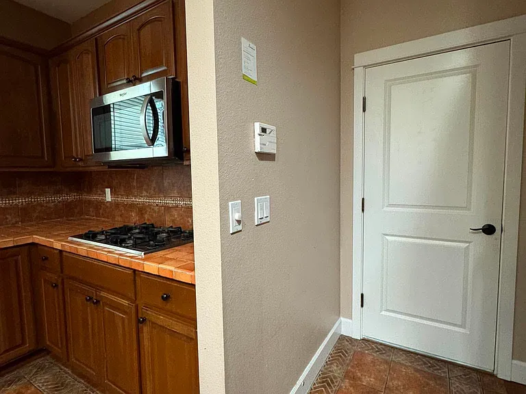12936 NE 203rd St — Photo 34