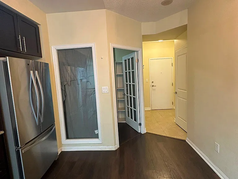400 Adelaide St E #1202 — Photo 9