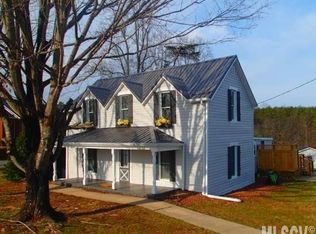 3148 Clarks Chapel Rd, Lenoir, NC 28645