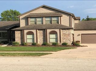 1171 Woodridge Ct, Decatur, IL 62526