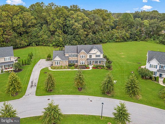 2nd image of 1007 Duckett Farm Way