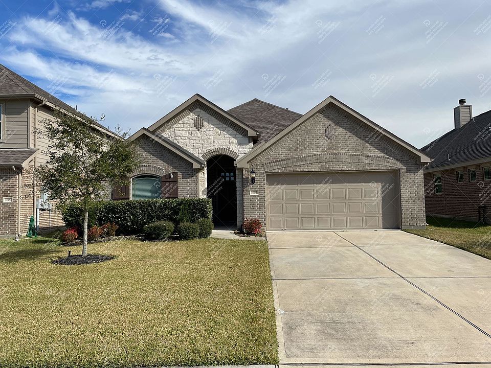 1st image of 1605 Nacogdoches Valley Dr