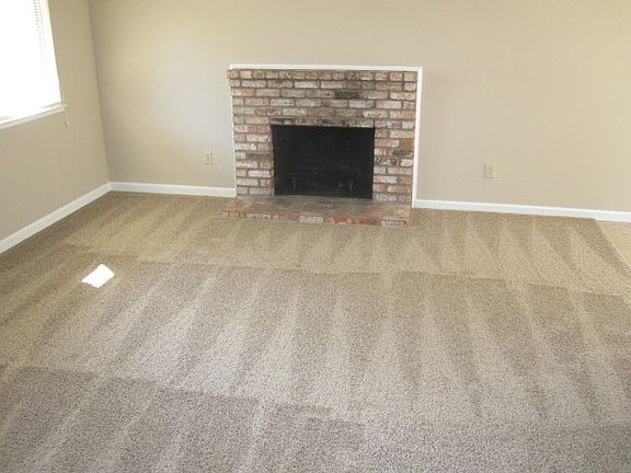 3rd image of 451 Sequoia Blvd