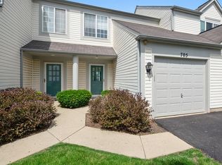 705 Blossom Ct UNIT 285, Naperville, IL 60540