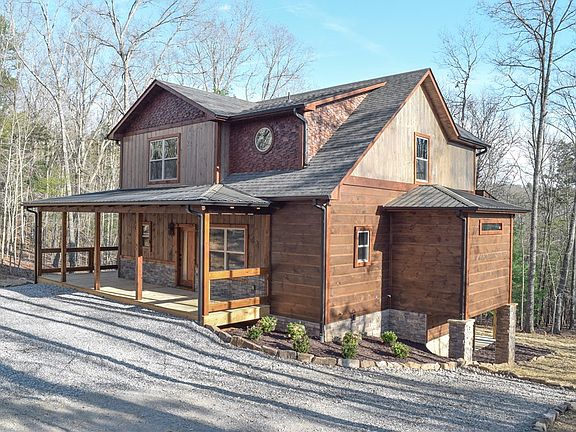 2nd image of 375 Ridge Brook Dr