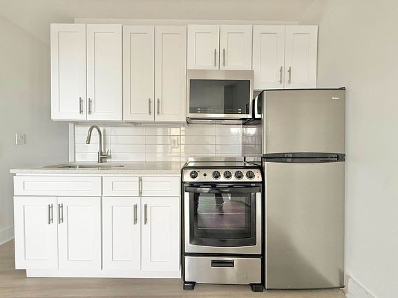 3rd image of 22 Rogers Ave #3F