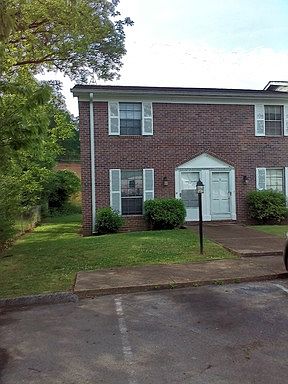 2nd image of 2406 Lyndon Ave APT 01