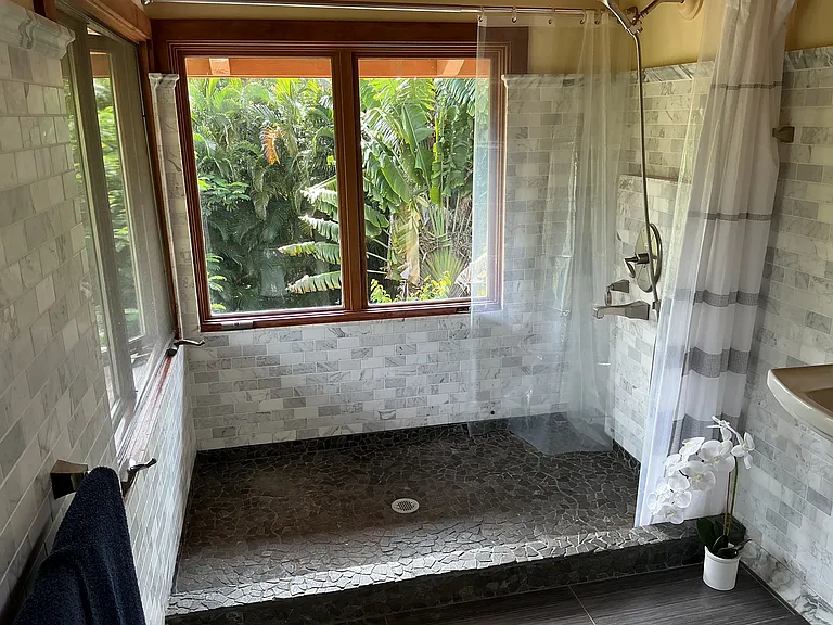 Upstairs bathroom
