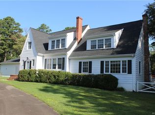 3100 Meadow Rd, Sandston, VA 23150