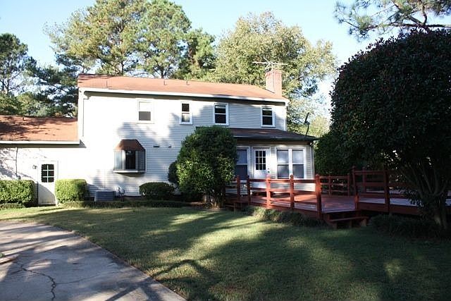 2nd image of 200 Bayview Dr