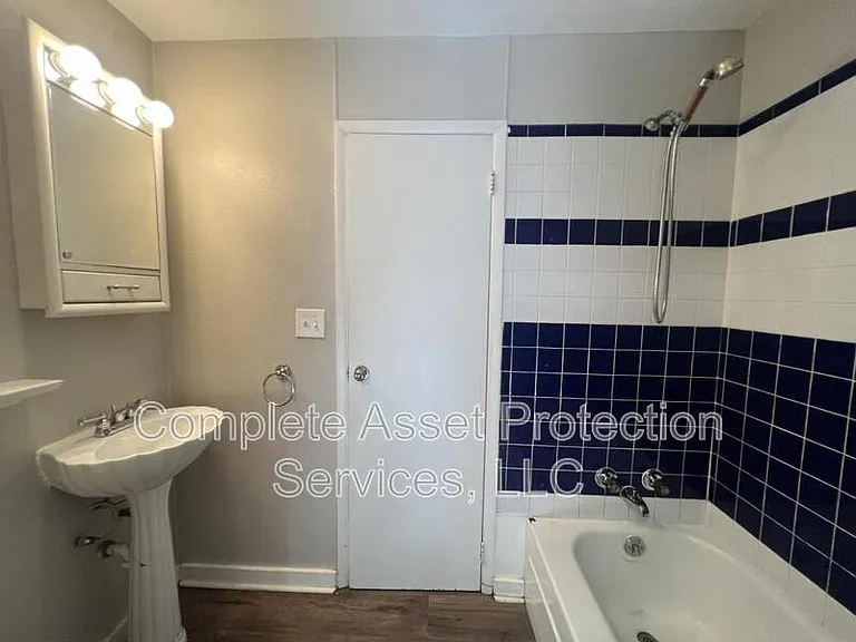 904 Tall Timber Dr — Photo 5