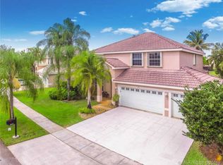 855 SW 174th Ter, Pembroke Pines, FL 33029