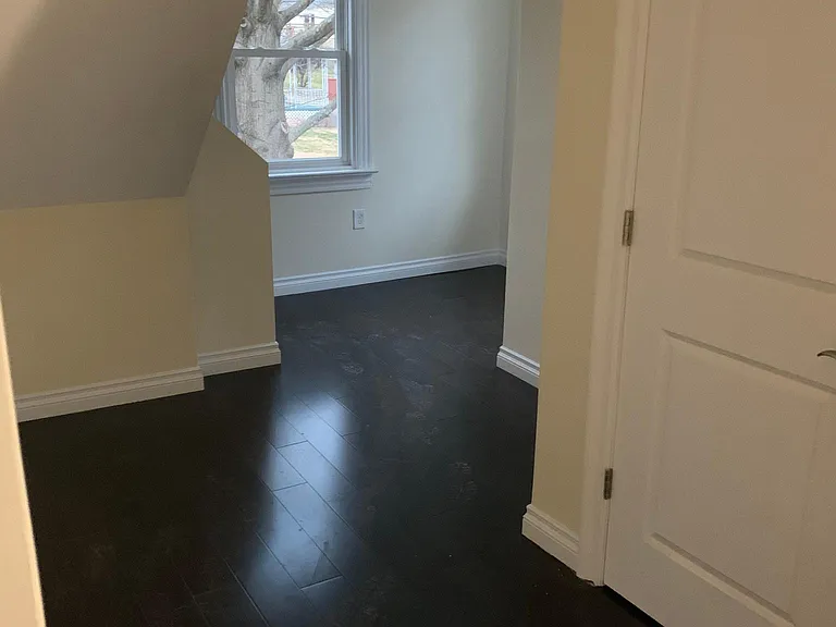 209 Gatzmer Ave #2 — Photo 4