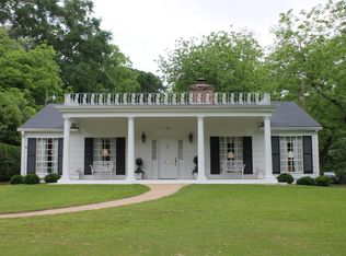 513 S Columbus Ave, Louisville, MS 39339