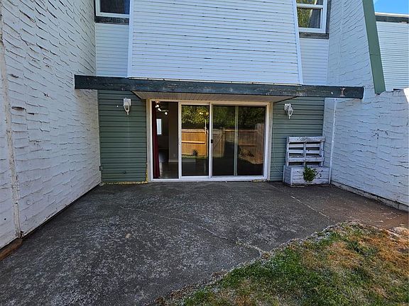 3rd image of 1957 Guthrie Rd #44