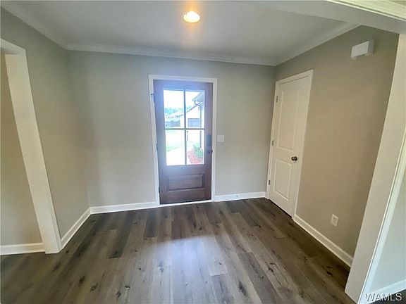 2nd image of 6911 Wrigley Way #27