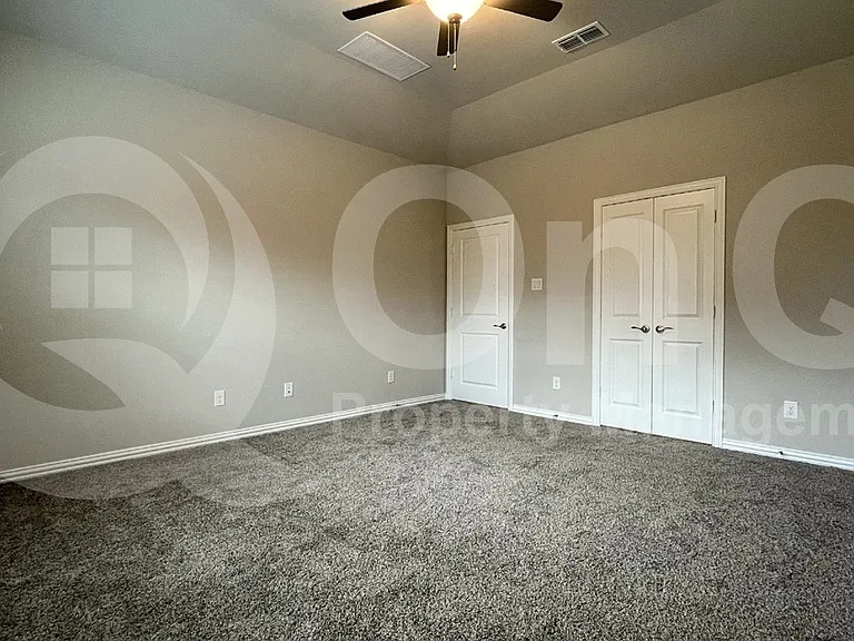 1608 Lannon Ln — Photo 17