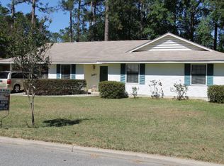 2501 Lowndes Dr, Valdosta, GA 31602