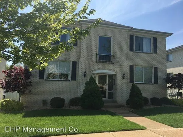 12568 Chardin Pl APT 4, Saint Louis, MO 63128