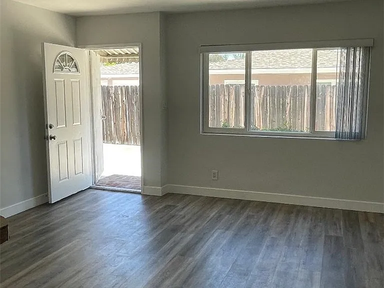4973 Topanga Canyon Blvd #4973 — Photo 22