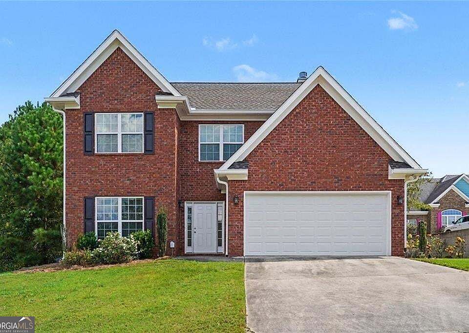 1st image of 323 Scarlet Oaks Dr