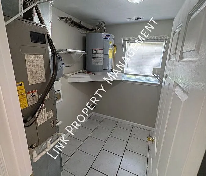 1106 Carline Rd #B — Photo 37
