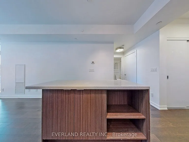 21 Widmer St #1507 — Photo 12