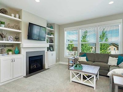 4th image of 4118 Sedgwick Pl