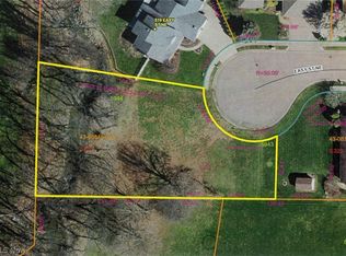 Easy St NE, New Philadelphia, OH 44663