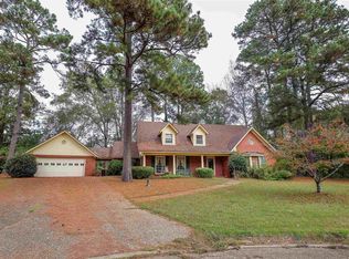 1143 Woodside Cir, Camden, AR 71701