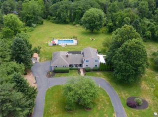 628 Cortland Cir, Cheshire, CT 06410