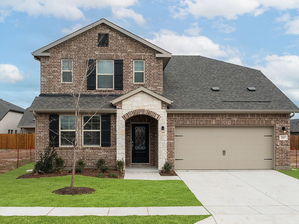 Cascade French Country B Exterior
