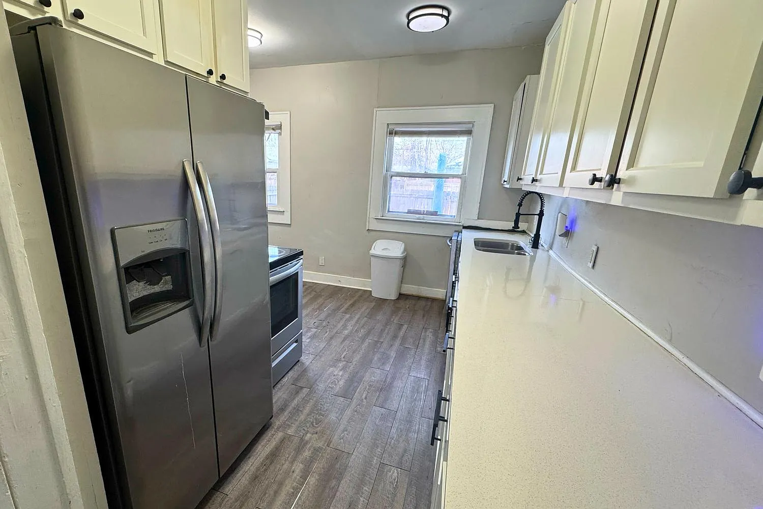 5234 N College Ave - 5234 N College — Photo 3