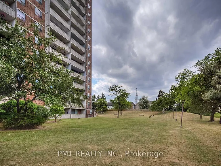 301 Prudential Dr #407 — Photo 38