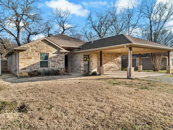 203 E 4th St, Dodd City, TX 75438