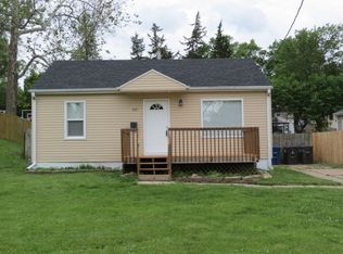 512 Rose Ave, Des Moines, IA 50315