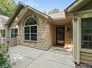 1021 Bridge Crest Dr SE, Ada, MI 49301