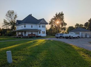 1417 Us Route 40, Toledo, IL 62468