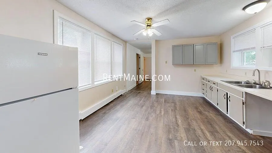 12 Spring St #1