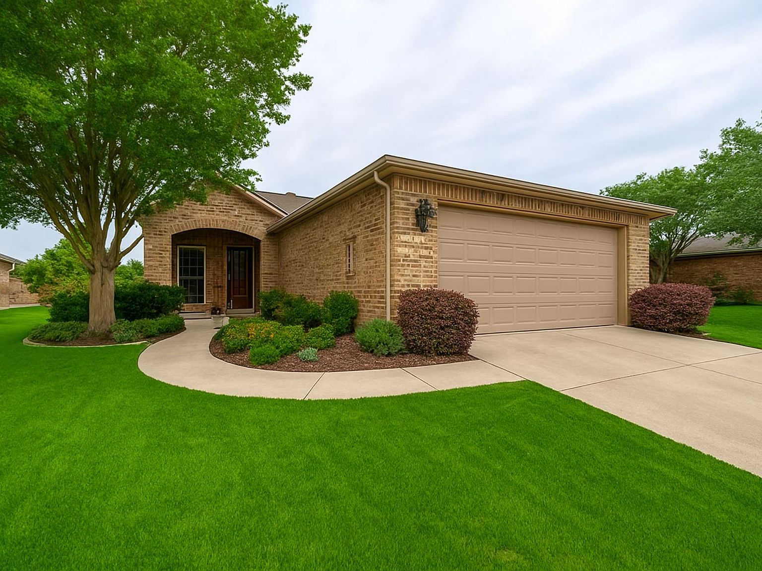 7635 Birmingham Forest Dr
