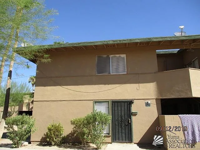 2888 S 1st Ave #B — Photo 3