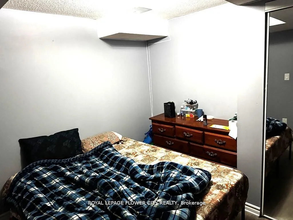 2 bed, $1,500 — Photo 4