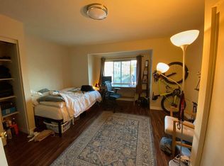 2816 Menlo Ave, Los Angeles, CA 90007