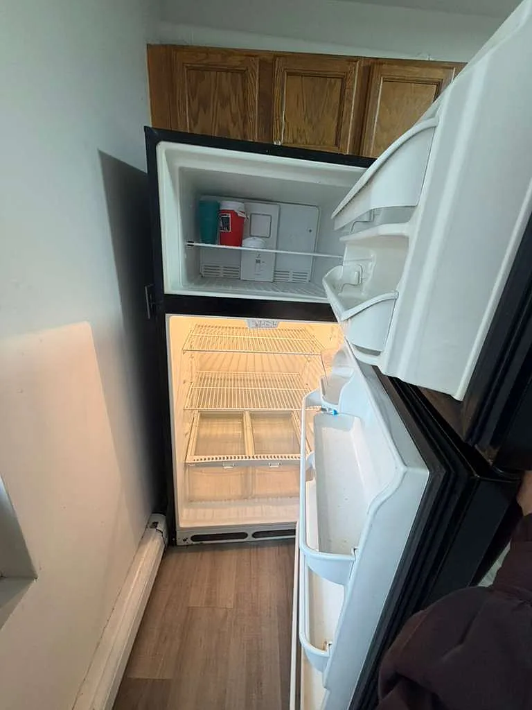2 bed, $1,600 — Photo 3