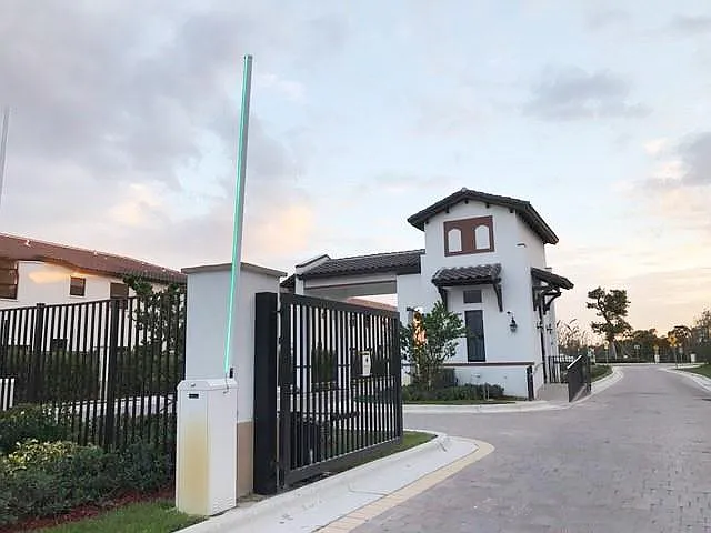 8878 NW 103rd Ave