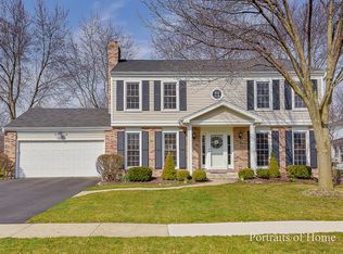 2008 Greensboro Dr, Wheaton, IL 60189